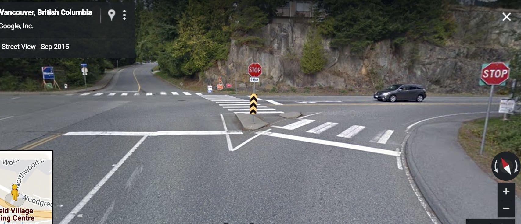 Caulfield intersection West Vancouver 4-way-stop 