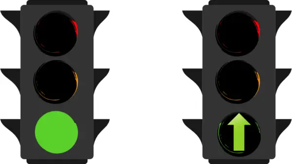 green light vs green arrow