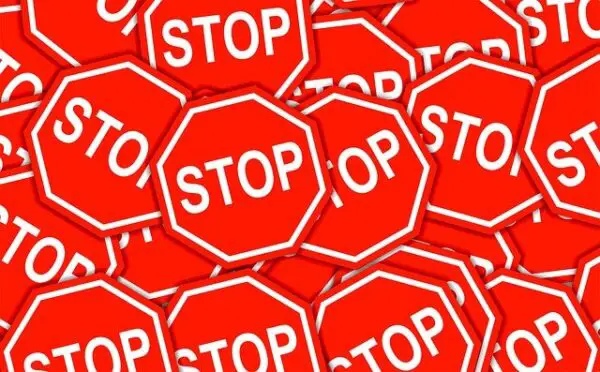 british columbia stop sign vs stop line